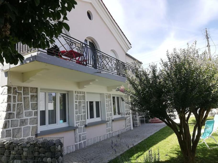 Appartement Dans Villa По Экстерьер фото